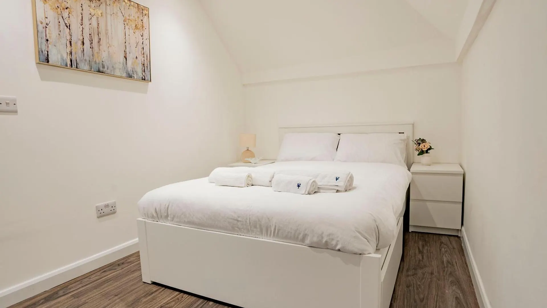 Apartamento Stylish Uxbridge 3 Bed Flat Reino Unido